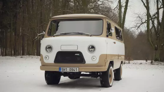 UAZ 2206 Bukhanka AMC