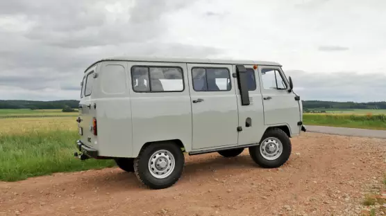UAZ 2206 Bukhanka SG