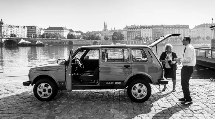 Lada Niva 5-ti dveřová na svatbě