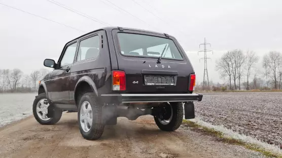 Lada Niva Legend