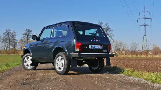 Lada Niva Legend
