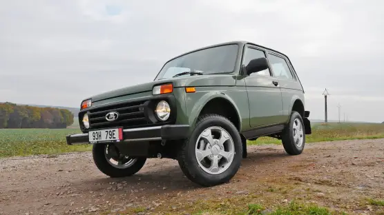 Lada Niva Legend
