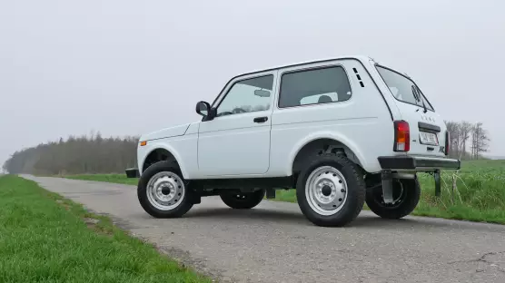 Lada Niva Legend