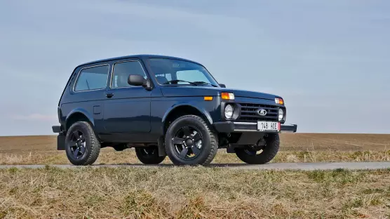 Lada Niva Legend