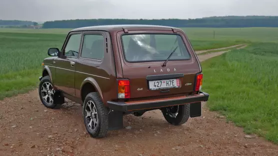 Lada Niva Legend
