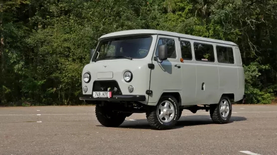 UAZ 2206 Bukhanka SG