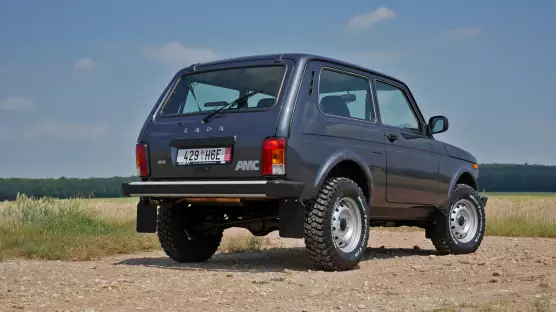 Lada Niva Legend