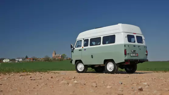 UAZ 2206 Bukhanka